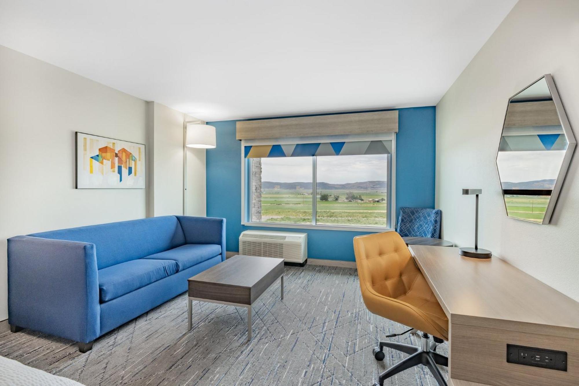 Holiday Inn Express & Suites - Nephi By Ihg Ngoại thất bức ảnh